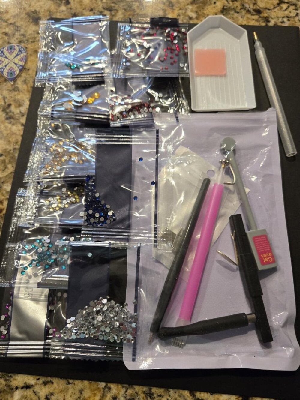 Diamond Painting Tool & Accessary Kit Containing Tools and 10 Bags of Rhinestone